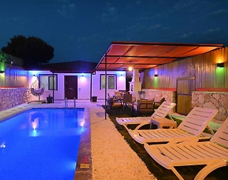 Kaş İkizce'de Sakin Konumda, Özel Havuzlu, Balayı Villası - 4