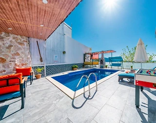 Kaş Yeşilköy'de Balayı Çiftlerine Uygun, Özel Havuzlu, Şık Villa - 4