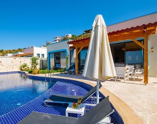 Kaş Yeşilköy'de Çekirdek Ailelere Uygun, Kapalı Havuzlu, Modern Villa - 5