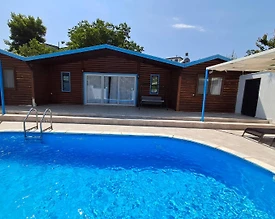 Kaş İslamlar'da Ahşap Mimarili, Korunaklı, Özel Havuzlu Kiralık Villa - 2