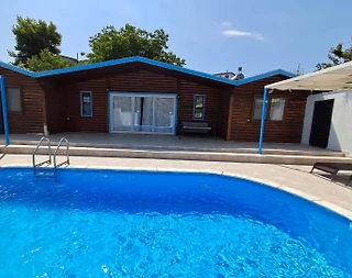 Kaş İslamlar'da Ahşap Mimarili, Korunaklı, Özel Havuzlu Kiralık Villa - 2