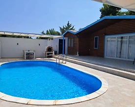 Kaş İslamlar'da Ahşap Mimarili, Korunaklı, Özel Havuzlu Kiralık Villa - 3