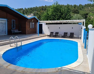 Kaş İslamlar'da Ahşap Mimarili, Korunaklı, Özel Havuzlu Kiralık Villa - 5