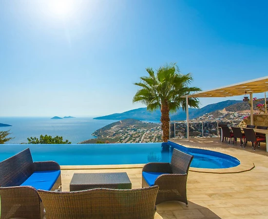 Kalkan'da Büyüleyici Deniz Manzaralı, Özel Havuzlu, Spor Salonlu Villa - 1