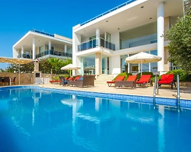 Kalkan'da Büyüleyici Deniz Manzaralı, Özel Havuzlu, Spor Salonlu Villa - 3