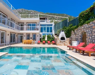 Kaş Bezirgan'da Deniz Manzaralı, 10 Kişilik, Özel Havuzlu Villa - 1