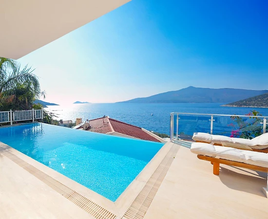 Kaş Kalkan'da Harika Deniz Manzaralı, Sonsuzluk Havuzlu, 3+1 Villa - 1