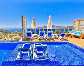 Kalkan Kördere'de Deniz Manzaralı, Özel Havuzlu, Hamamlı Villa - 3