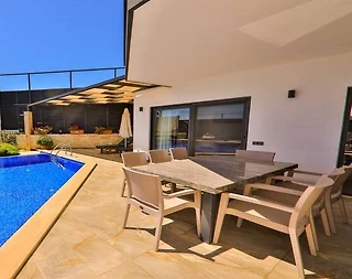 Kaş Bezirgan'da Enfes Deniz Manzaralı, Özel Havuzlu, 8 Kişilik Villa - 4