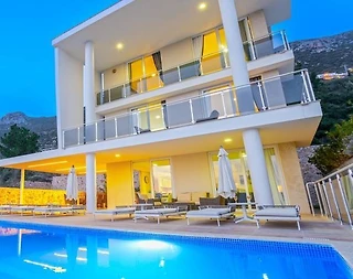 Kalkan'da Eşsiz Deniz Manzaralı, Özel Havuzlu, 5+1, Lüks Villa - 3