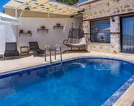 Kalkan Kördere'de Eşsiz Deniz Manzaralı, Özel Havuzlu, Balayı Villası - 2