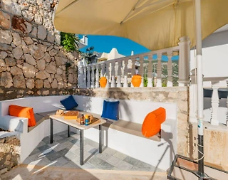 Kaş Kalkan'da Merkezi Konumda, Özel Havuzlu, Dubleks Daire - 5