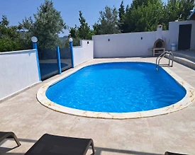 Kaş İslamlar'da Huzurlu Doğa İçerisinde, Korunaklı, Jakuzili Villa - 3