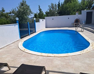 Kaş İslamlar'da Huzurlu Doğa İçerisinde, Korunaklı, Jakuzili Villa - 3