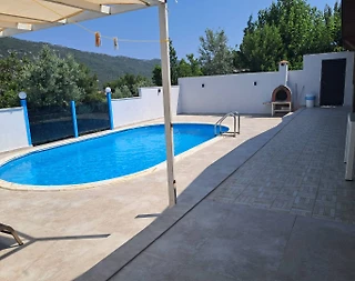 Kaş İslamlar'da Huzurlu Doğa İçerisinde, Korunaklı, Jakuzili Villa - 5