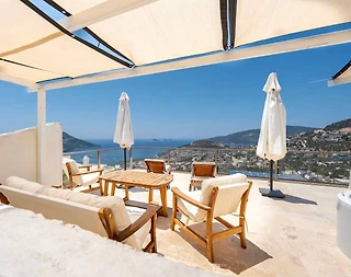 Kaş Kalkan'da Çekirdek Ailelere Uygun, Özel Havuzlu, Konforlu Villa - 1