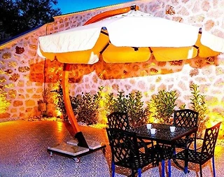 Kaş Kalkan'da Minimal Tasarımlı, Özel Havuzlu, Şık Villa - 4