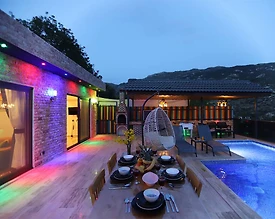 Kaş İslamlar'da Çekirdek Ailelere Uygun, Özel Havuzlu, 2+1 Villa - 2