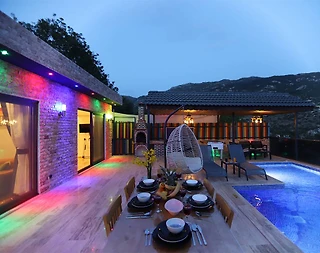 Kaş İslamlar'da Çekirdek Ailelere Uygun, Özel Havuzlu, 2+1 Villa - 2