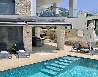 Kaş Kalkan'da Enfes Deniz Manzaralı, Özel Havuzlu, 8 Kişilik Villa - 2