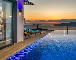 Kaş Bezirgan'da Muhteşem Deniz Manzaralı, Özel Havuzlu, 2+1, Şık Villa - 1