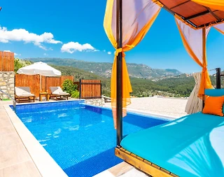 Kaş Yeşilköy'de Doğa Manzaralı, Özel Havuzlu, 2 Kişilik Bungalov - 4