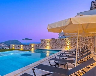 Kaş Kalkan'da Muhteşem Manzaralı, Özel Havuzlu, 12 Kişilik, Lüks Villa - 4