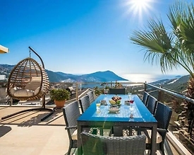 Kalkan'da Müthiş Deniz ve Şehir Manzaralı, Jakuzili, Kiralık Villa - 3