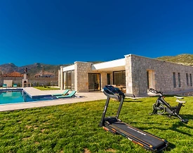 Kalkan'ın Sarıbelen'de Geniş Bahçeli, Özel Havuzlu, Geniş Villa - 3