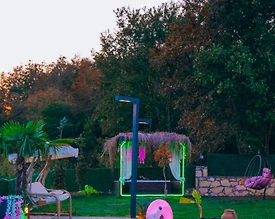 Kocaeli Kandıra'da Geniş Bahçeli, Özel Havuzlu, Korunaklı Taş Villa - 3