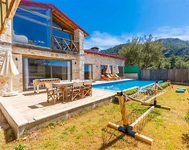 Kaş İslamlar'da Nezih Konumda, Özel Havuzlu, Taş Villa - 2