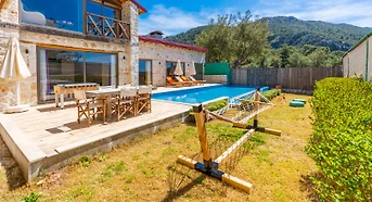 Elegant Villa with Private Pool in a Prime Location in Kaş İslamlar