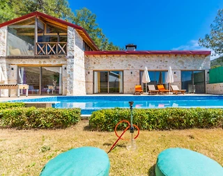 Kaş İslamlar'da Nezih Konumda, Özel Havuzlu, Taş Villa - 2