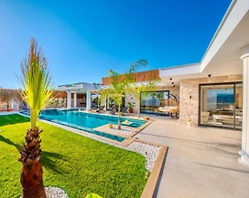 Kaş Çavdır'da Doğa İle İç İçe, Özel Havuzlu, Lüks Villa - 3