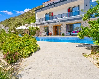 Kaş Üzümlü'de Doğa İçerisinde, Isıtmalı Havuzlu, Balayı Villası - 2