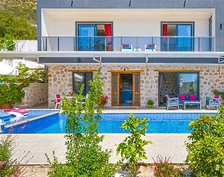 Kaş Üzümlü'de Doğa İçerisinde, Isıtmalı Havuzlu, Balayı Villası - 3