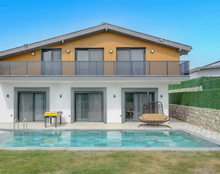 Fethiye Kargı'da Merkezi Konumda, Özel Havuzlu, Modern Villa - 1