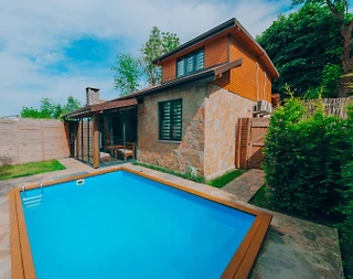 Kartepe Maşukiye'de Yeşil Bahçeli, Özel Havuzlu, Ferah Bungalov - 2