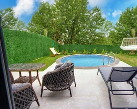 Kartepe Maşukiye'de Göl Manzaralı, Isıtmalı Havuzlu, Kiralık Bungalov - 2