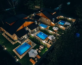 Kartepe Maşukiye de özel havuzlu şık Villa - 2