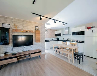 Kartepe Maşukiye'de Bahçeli, Özel Havuzlu, Konforlu Müstakil Villa - 4