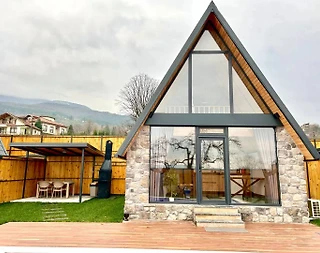 Kartepe Maşukiye'de Sakin Konumda, Isıtmalı Havuzlu, Modern Bungalov - 3