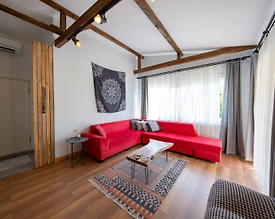 Kartepe Maşukiye'de Sakin Konumda, Yeşillikler İçerisinde, Yazlık Ev - 2