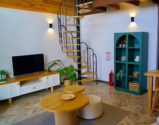 Kartepe Maşukiye'de Tesis İçerisinde, Isıtmalı Havuzlu, Ferah Bungalov - 4