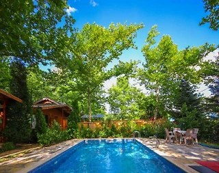 Kartepe Maşukiye'de Tesis İçerisinde, Kahvaltı Dahil, Modern Bungalov - 2