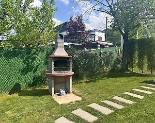 Kartepe Maşukiye'de Yemyeşil Doğada, Isıtmalı Havuzlu, Otantik Villa - 5