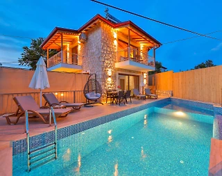 Kaş Ağullu'da Doğa İle Baş Başa, Özel Havuzlu, Otantik Tasarımlı Villa - 1