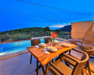 Kaş Ağullu'da Doğa İle Baş Başa, Özel Havuzlu, Otantik Tasarımlı Villa - 5