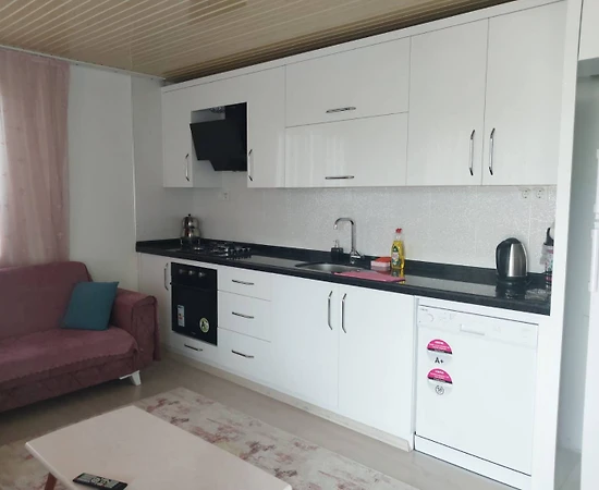 Kaş Ağullu'da Doğa İle İç İçe, 4 Kişilik, Kiralık Daire - 1