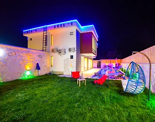 Kaş Ağullu'da Gözlerden Uzak, Özel Havuzlu, Modern Villa - 2